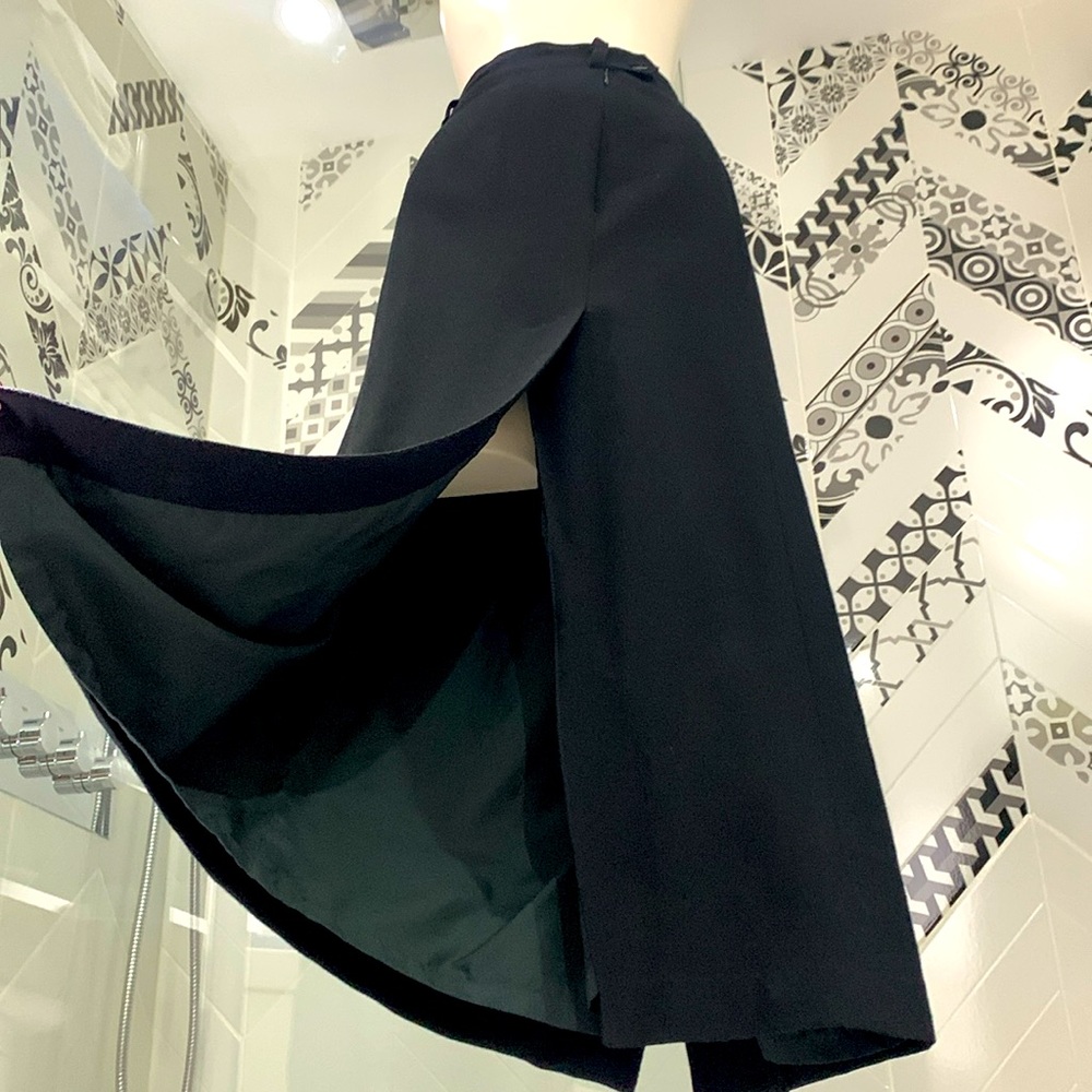 Made in🇨🇦VTG 90’ 💯% Pure Virgin Georgette Wool Black Maxi Slits Skirt